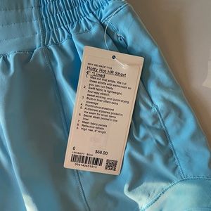 Lululemon Hotty Hot HR Lined Short 4”